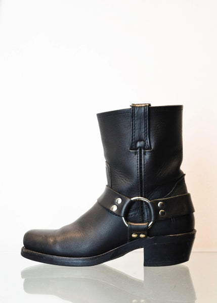 Black frye harness boots hotsell