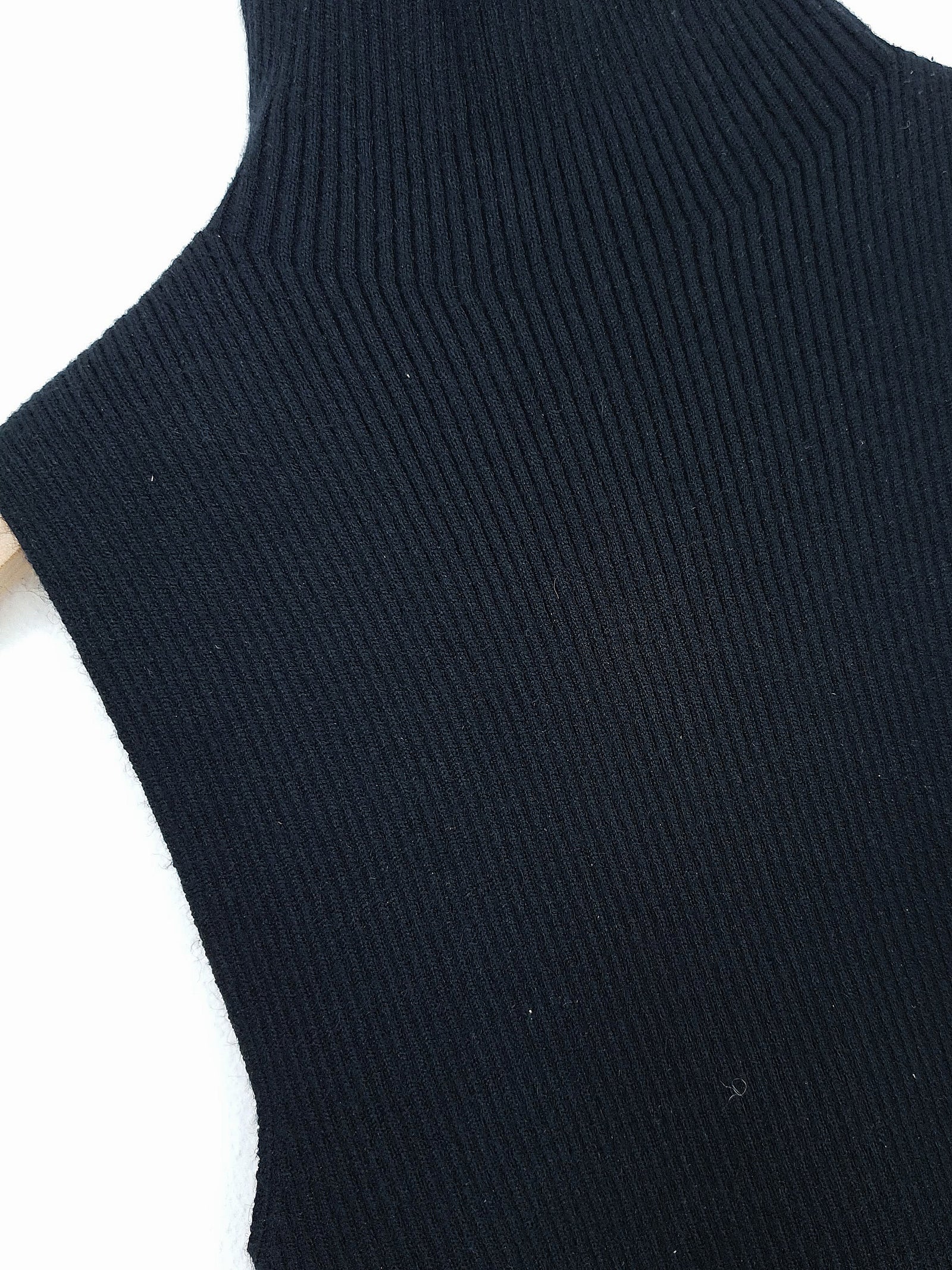 MIA | Sleeveless Turtle Neck Top | Black