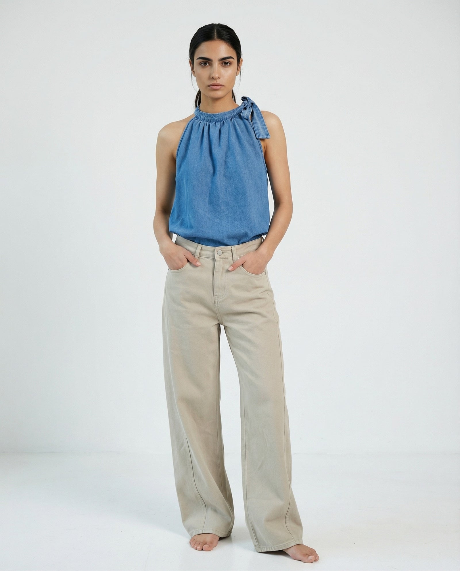 HILI | Ruffle Collar Sleeveless Top | Blue