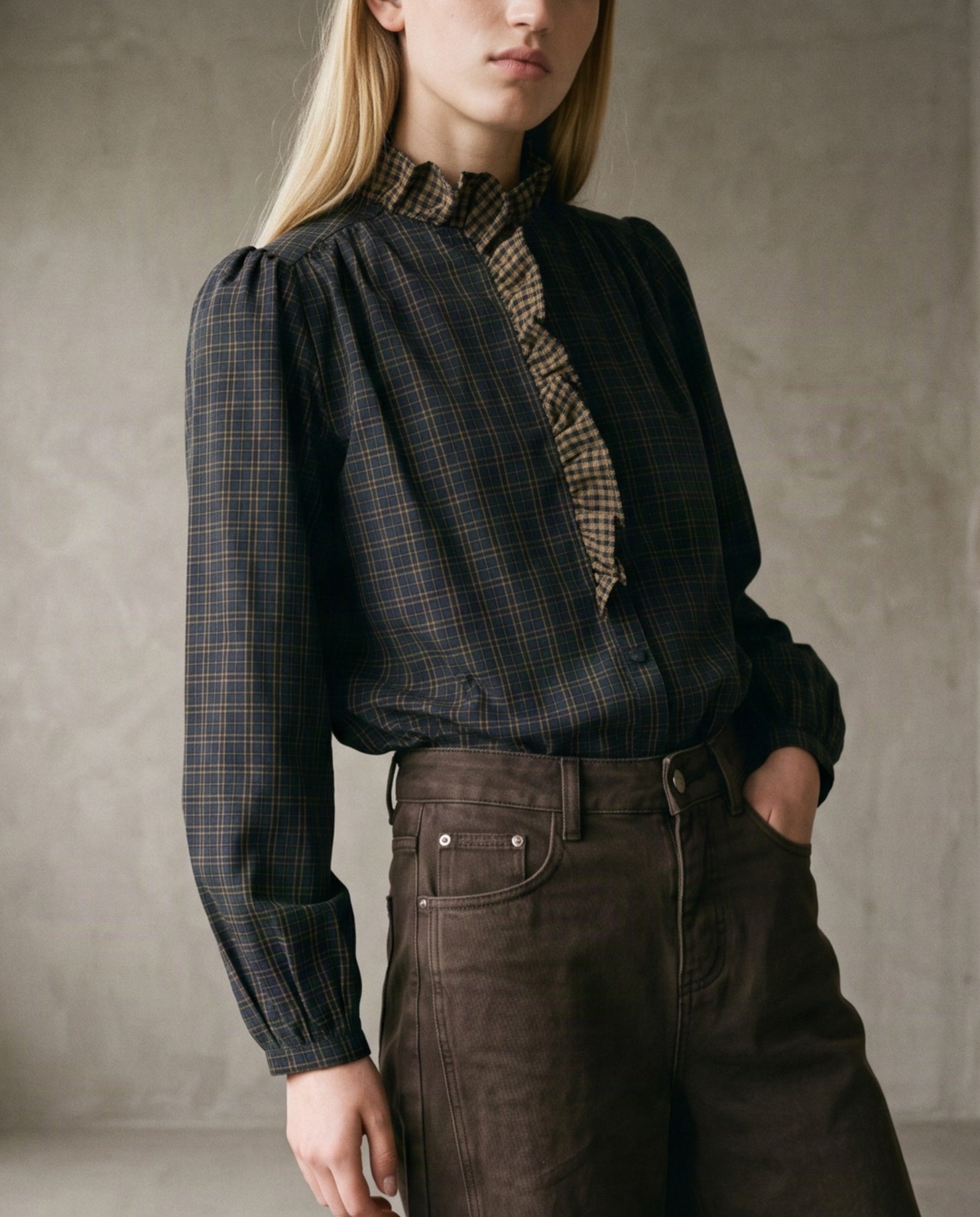 ELARA | Ruffle Collar Shirt | Navy & Tan