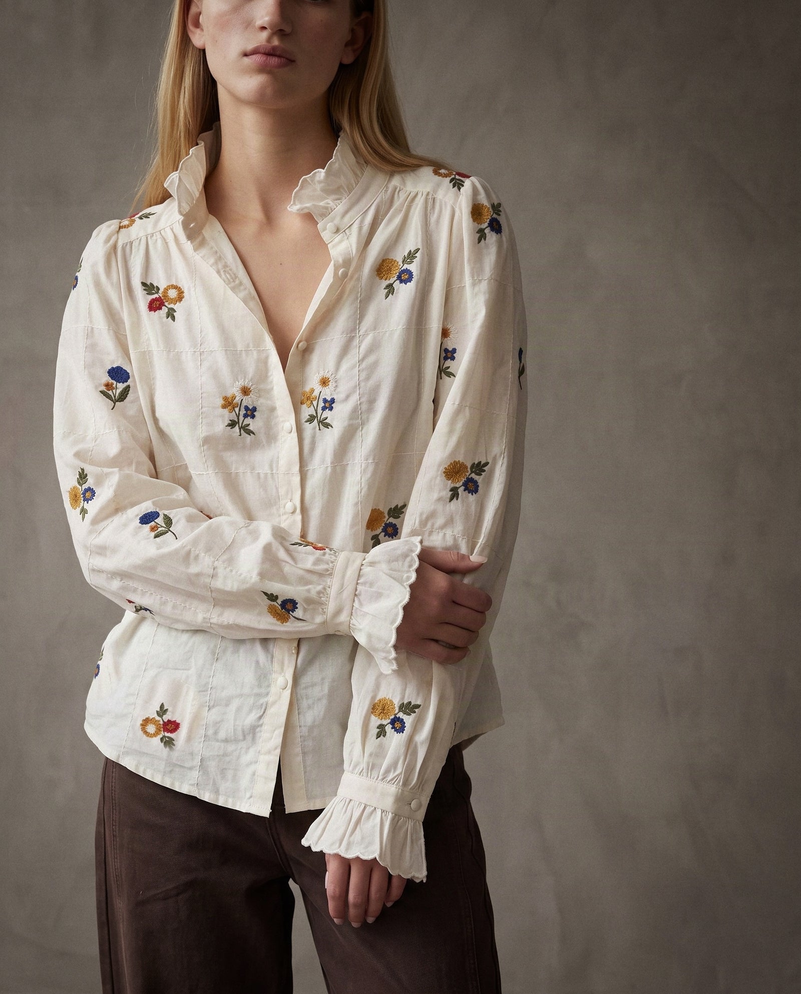 Anaïs | Embroidered Ruffle Shirt | Ecru