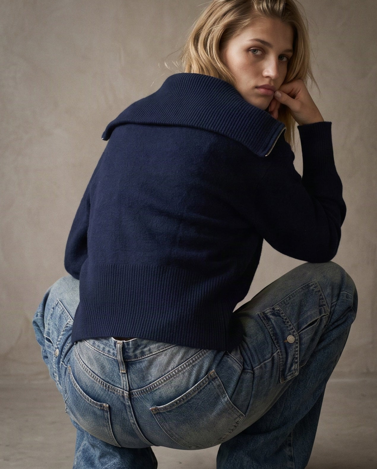 LUCIE | Hi-Collar Zip Cardigan | Midnight