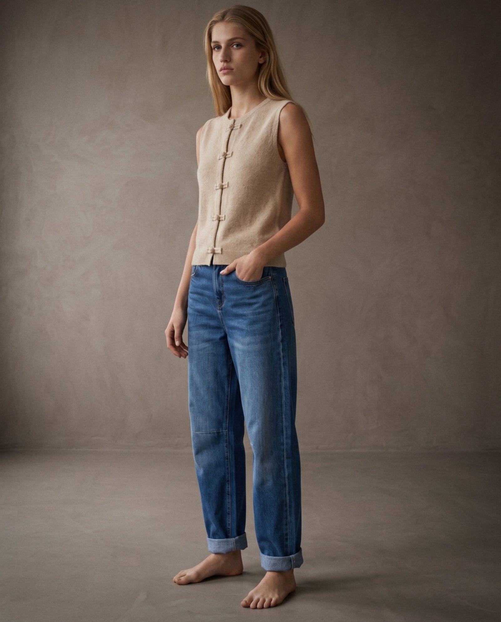 LUZI | Knot Sleeveless Knit Top | Tan