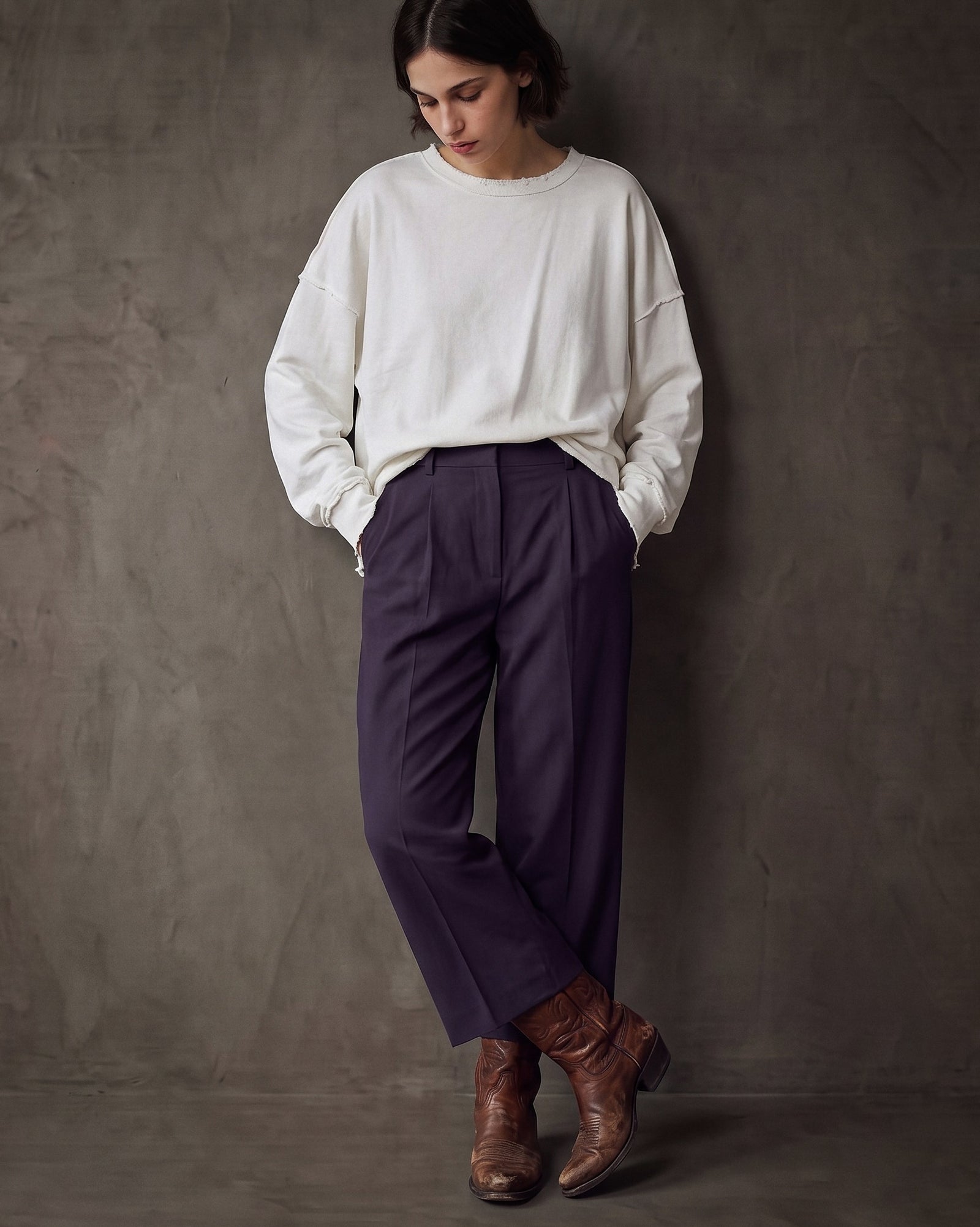 HANNA | Raw Edge Sweatshirt | Milk