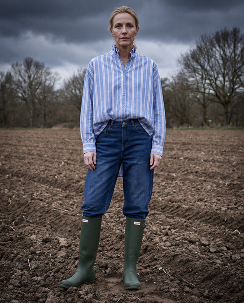 SAMI| Ruffle Collar Shirt Stripes | Pale Blue and Pink Stripe