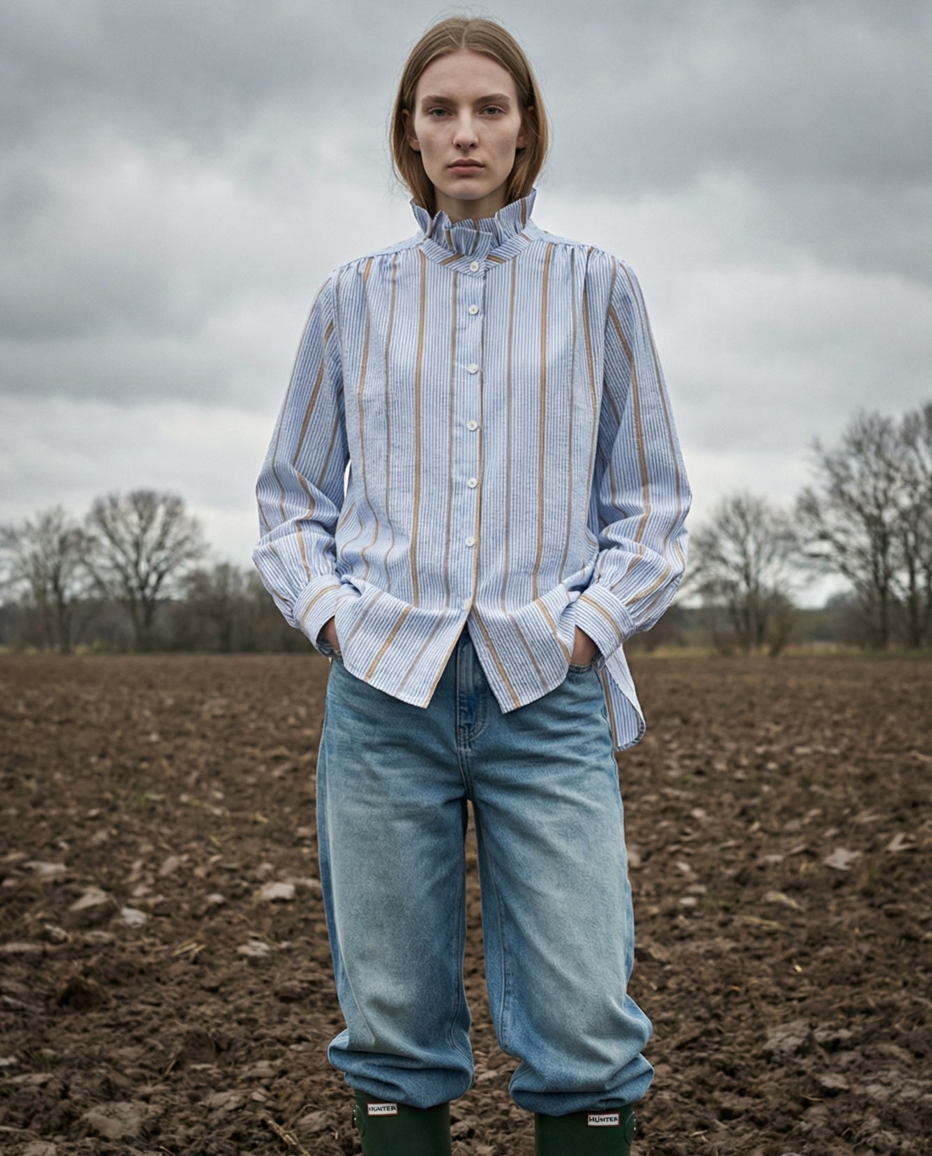 NIV | Ruffle Collar Shirt Stripes | Pale Blue & Brown