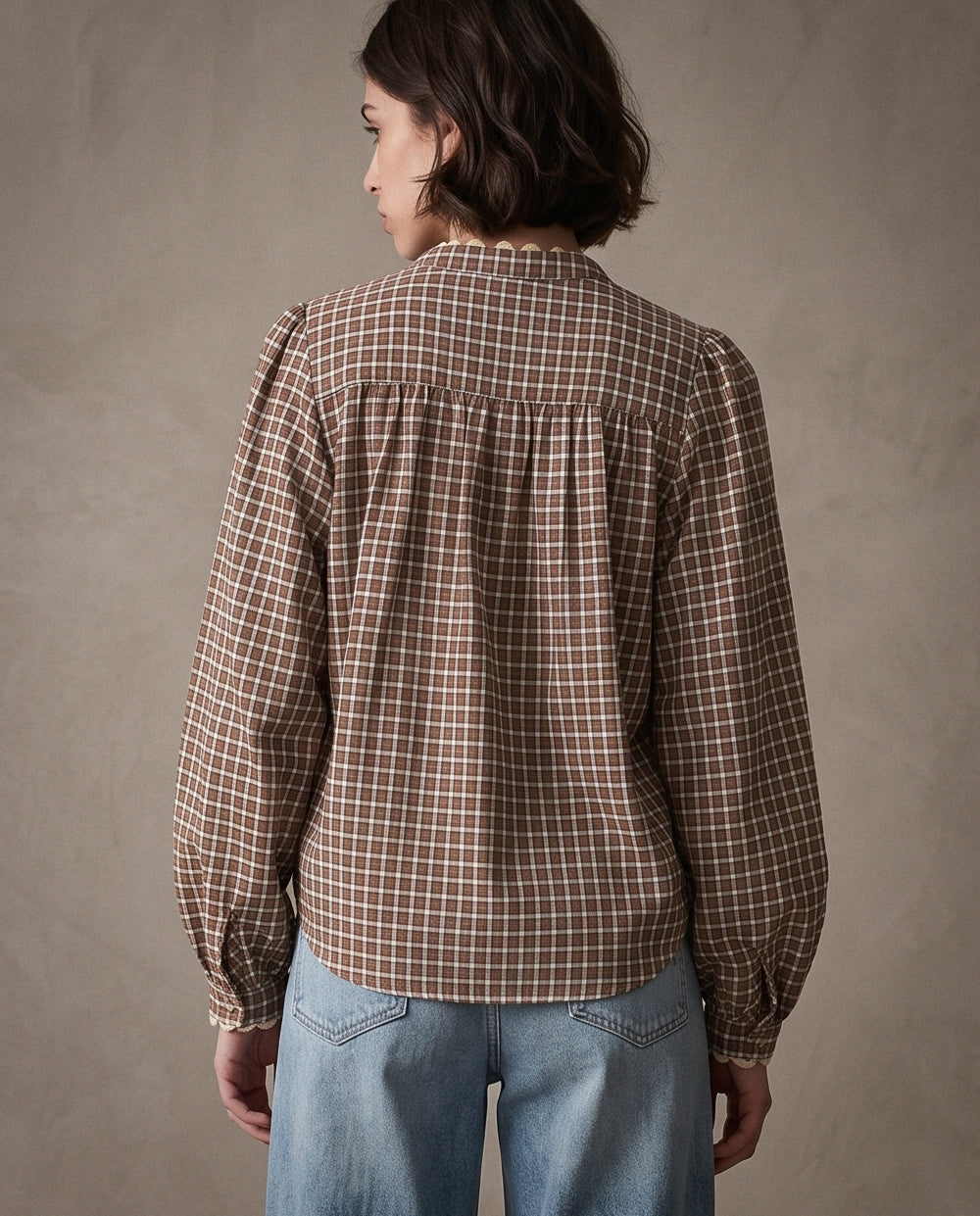 Eugénie | Scallop Plaid Shirt | Mocha