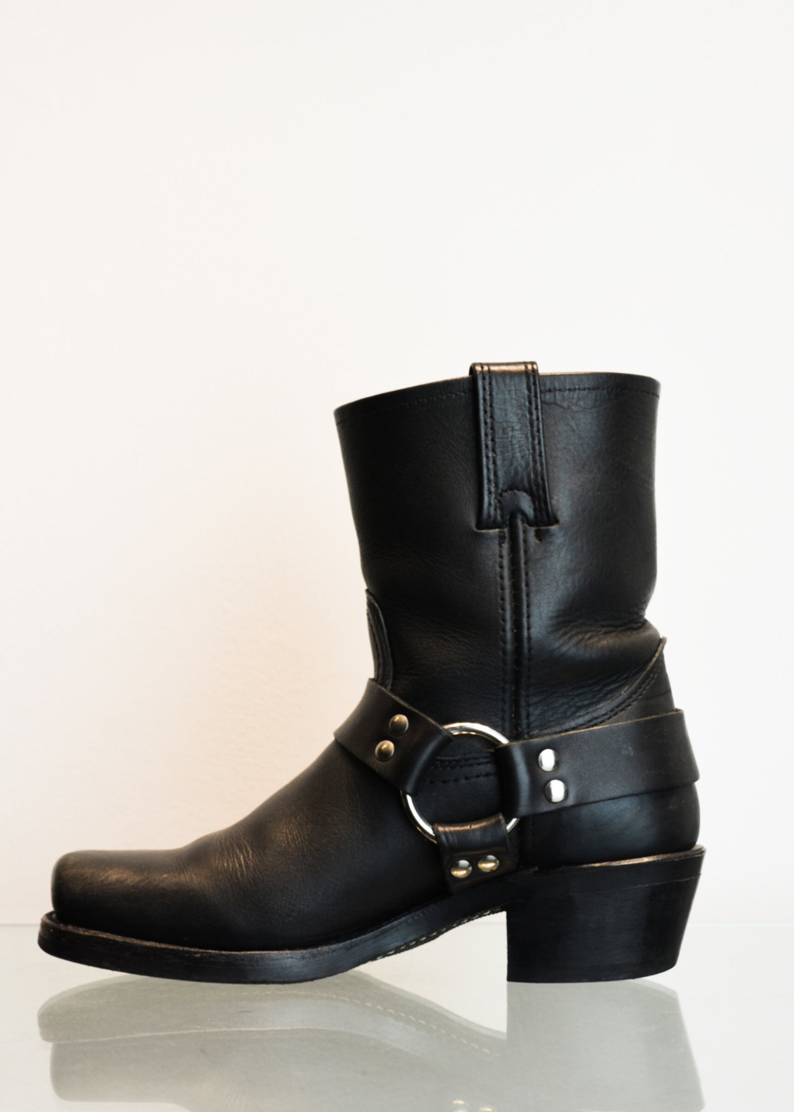 PREWORN | Preloved - 'FRYE' Harness 8R Boot - Size 4 UK