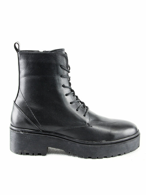 MATILDA | Leather Lace-Up Boots | Black