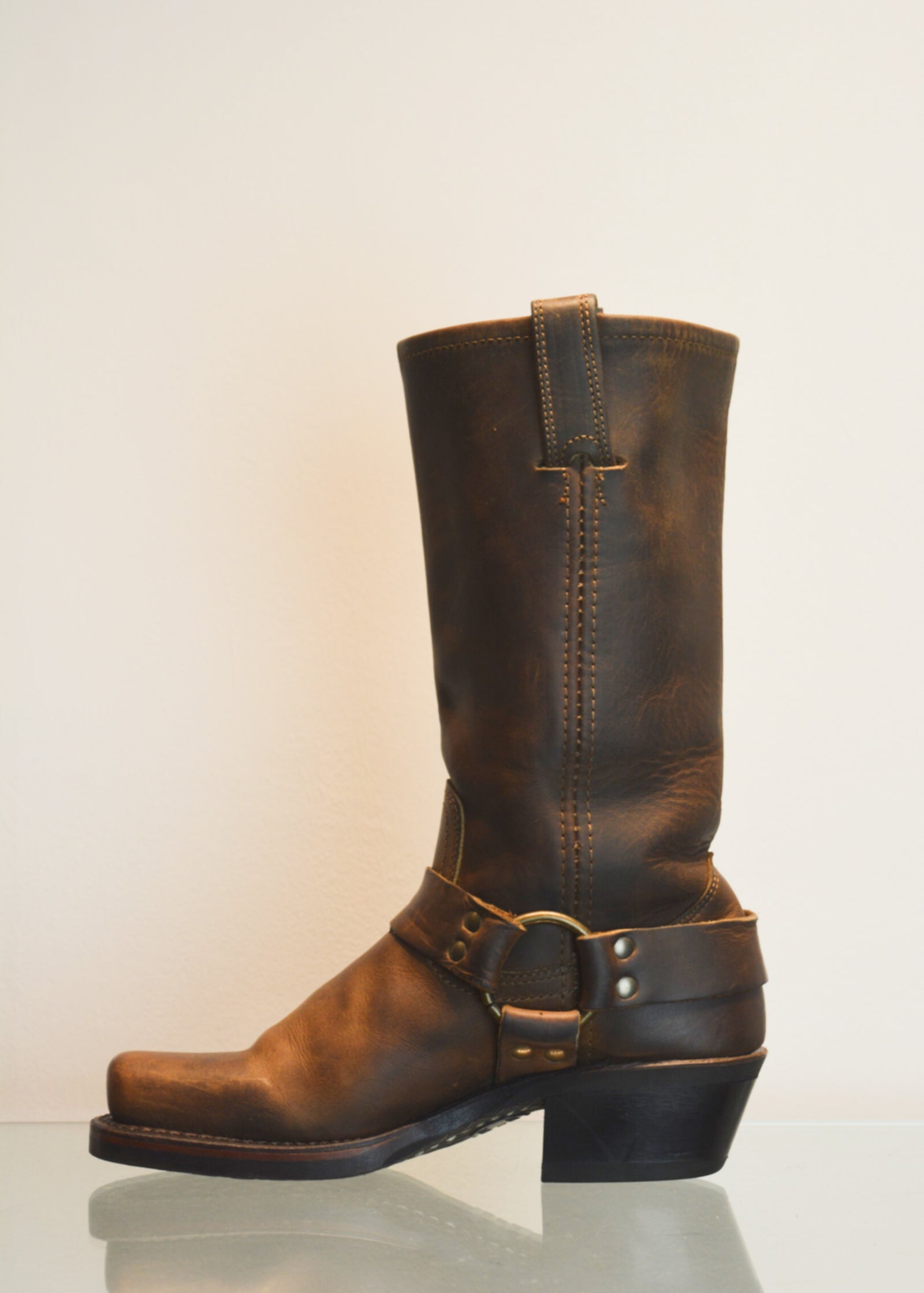 PREWORN | Preloved - 'FRYE' Harness 12R Boot - Size 3.5 UK