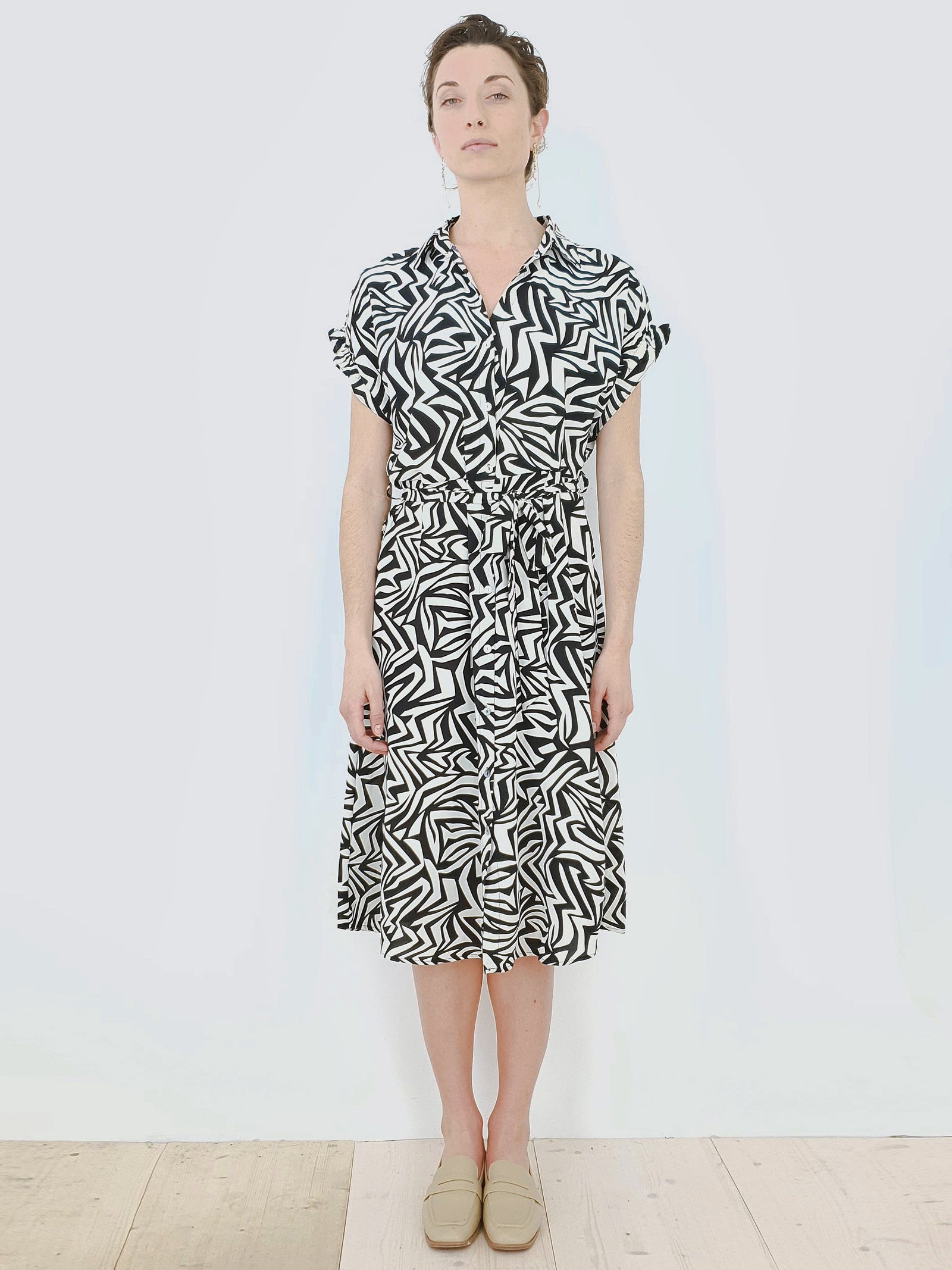 MILA | Geometric Pattern Dress | Black