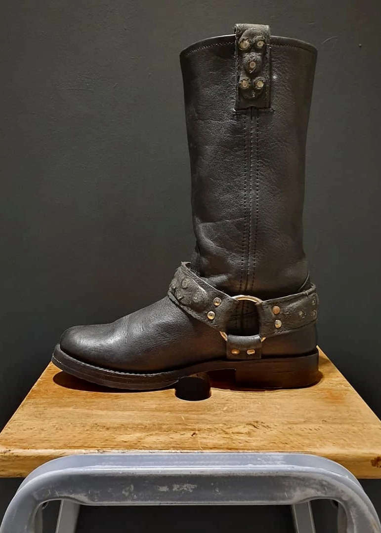 PREWORN | Preloved - 'FRYE' Stud Harness Boot - Size 4 UK