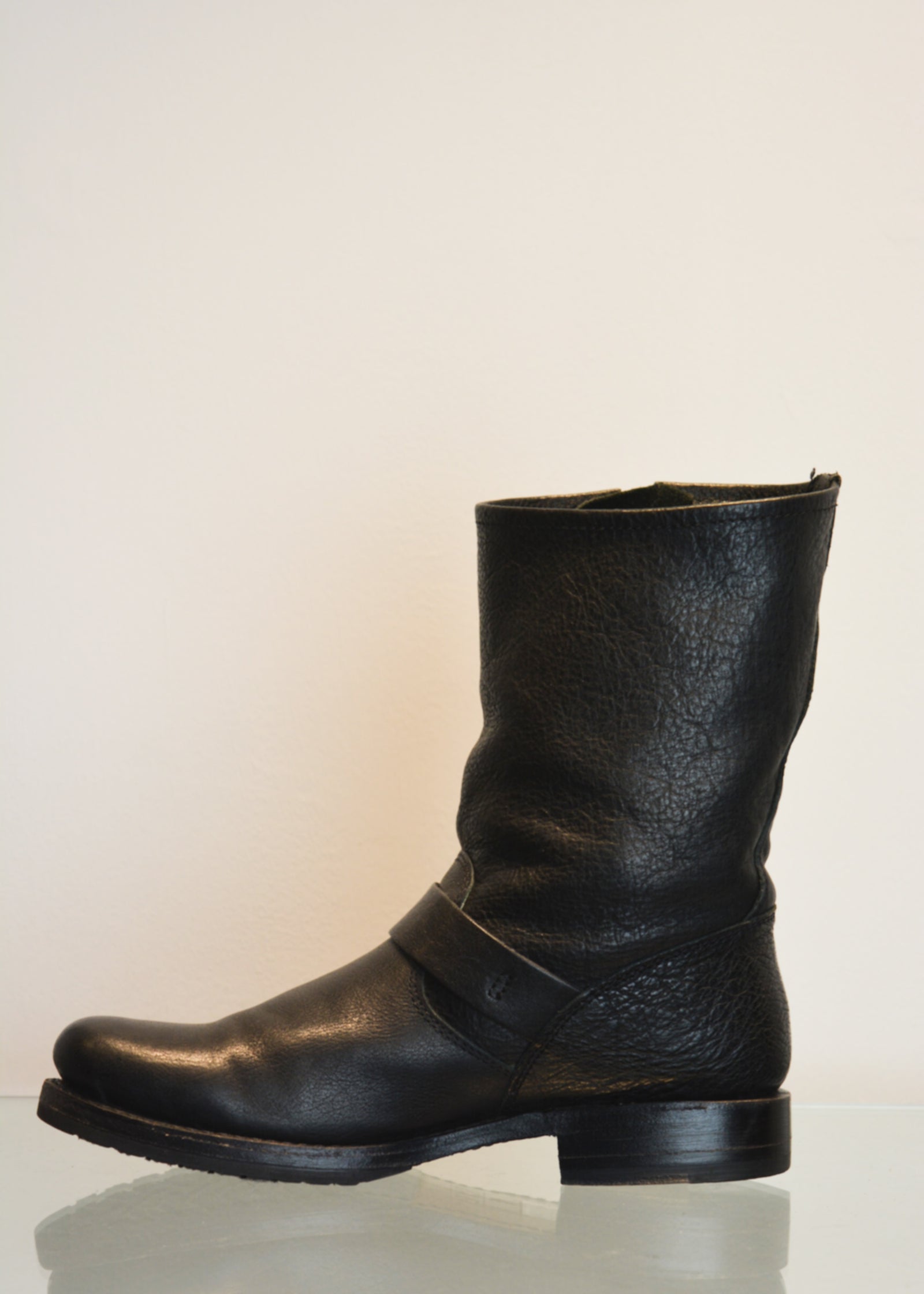 Engineer Brands Like Frye PREWORN Preloved 'FRYE' Engineer Boot